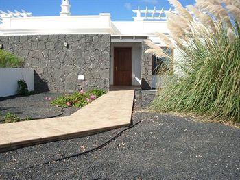 Villa Sun Grove & Spa *